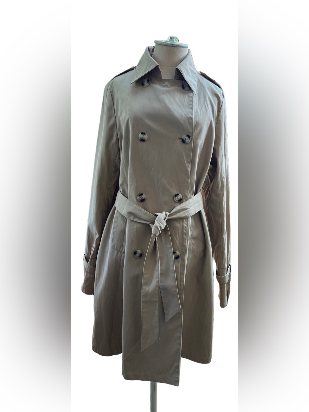 Orolay Double Breasted Long Khaki Trenchcoat Size M
